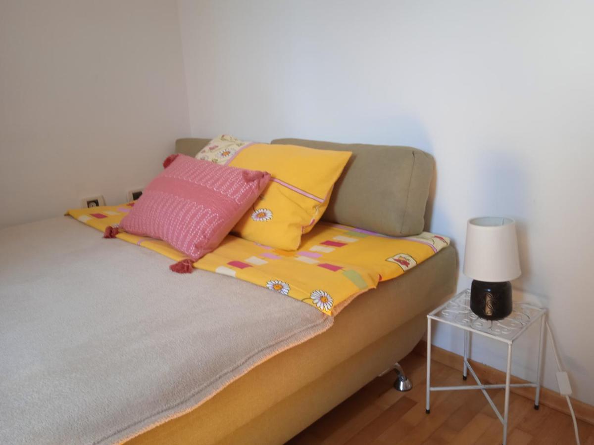 Apartment Mimi Opric Luaran gambar